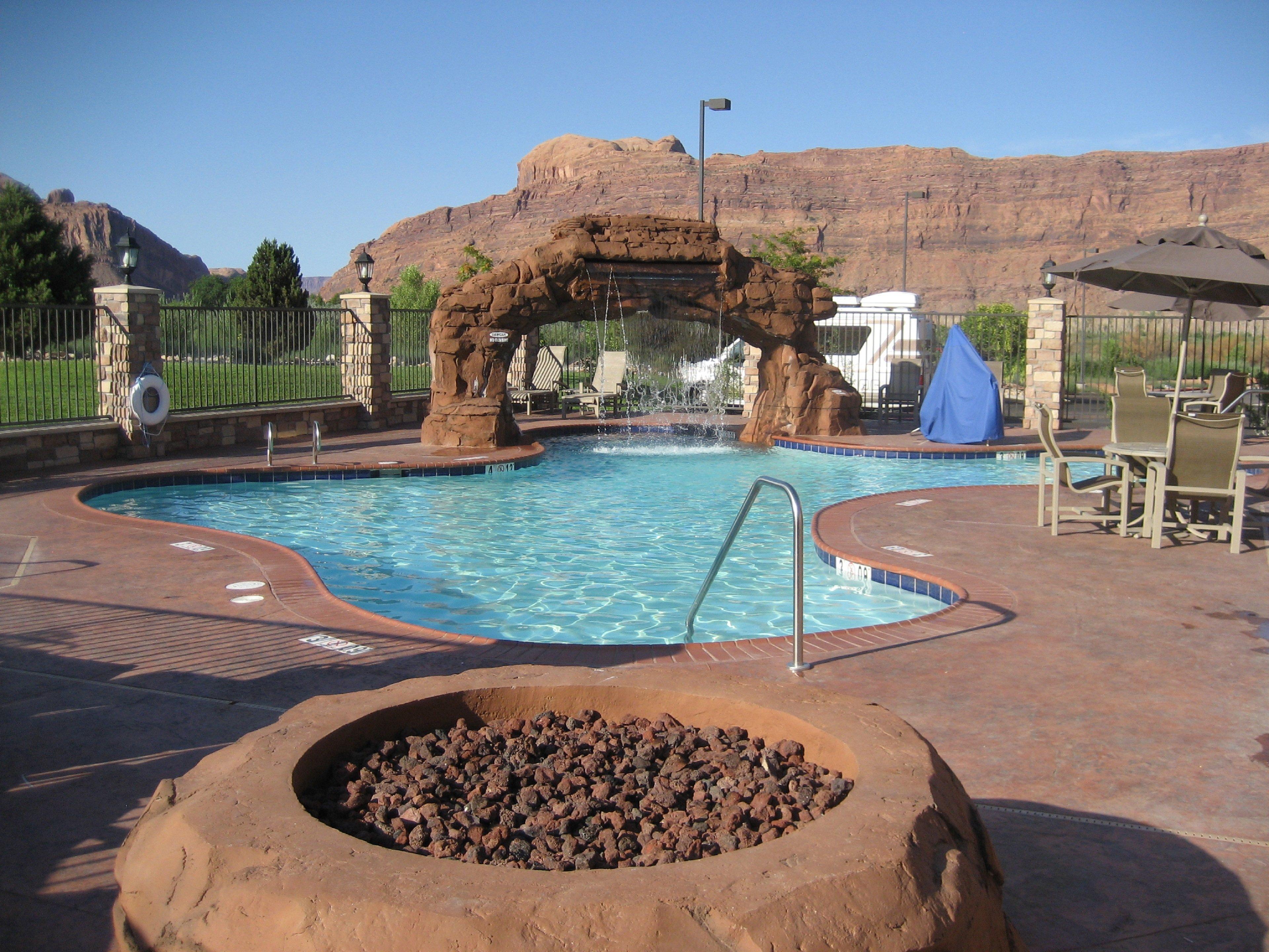 Holiday Inn Express Hotel & Suites Moab By Ihg Exterior foto